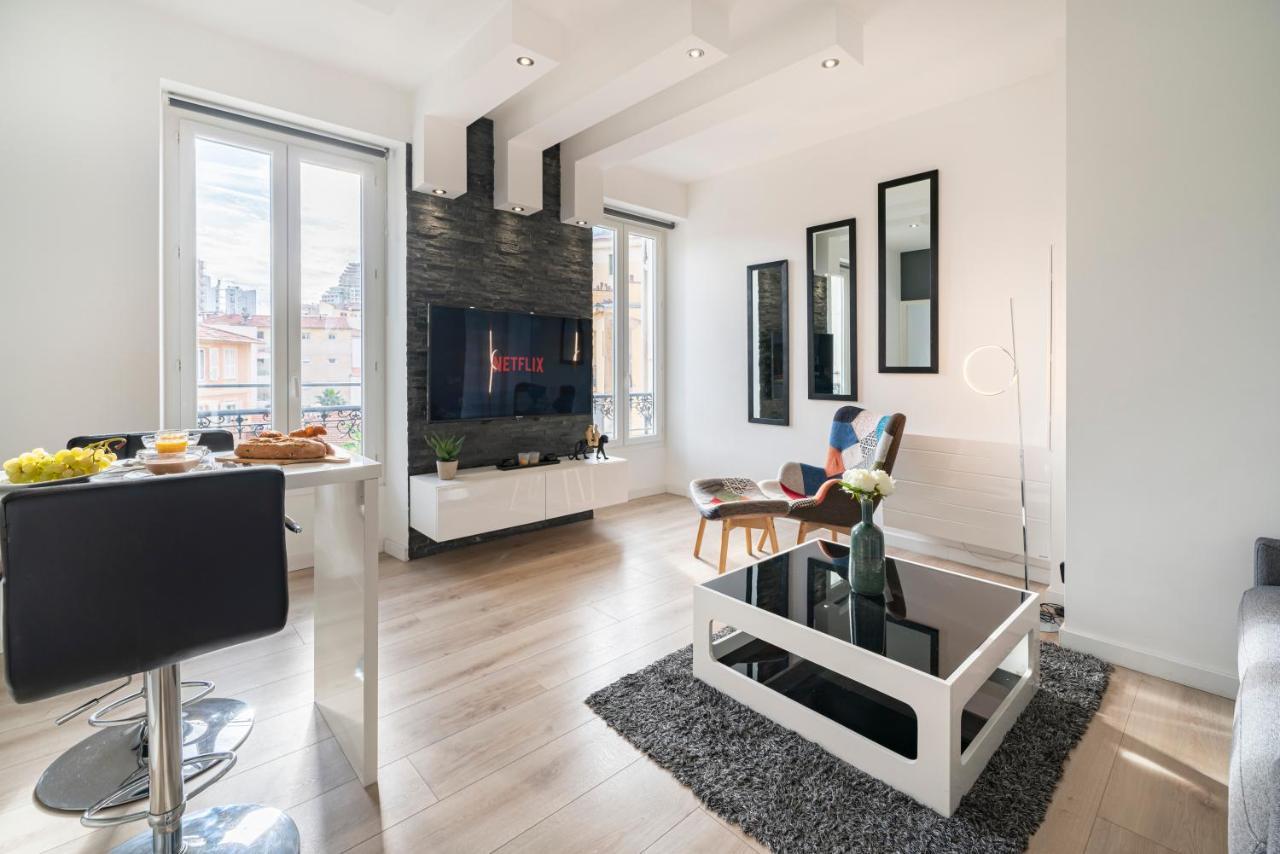 Frontiere Monaco, Appartement Renove Entierement - Ag Босолей Экстерьер фото