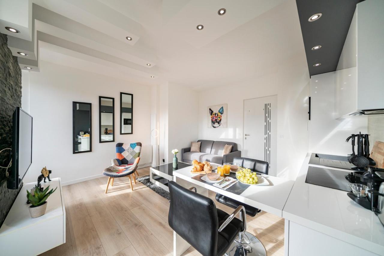 Frontiere Monaco, Appartement Renove Entierement - Ag Босолей Экстерьер фото